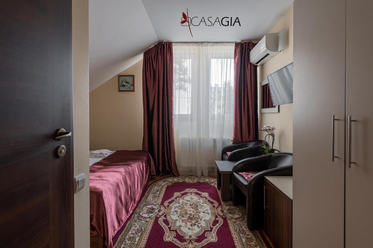 Pension Casa Gia Клуж-Напока Екстер'єр фото